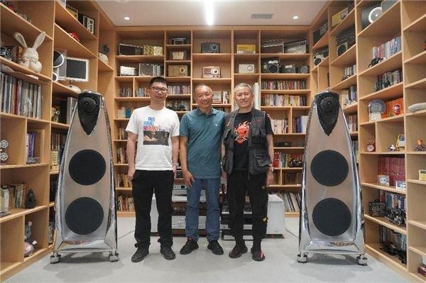 “老顽童”精神的又PG电子 PG平台一次重现——听猫王音响“普罗米修斯”障板音箱访猫王创始人曾德钧先生(图22)